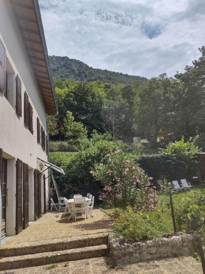 Les Deux Sources Hotel Saint-Laurent-en-Royans Luaran gambar