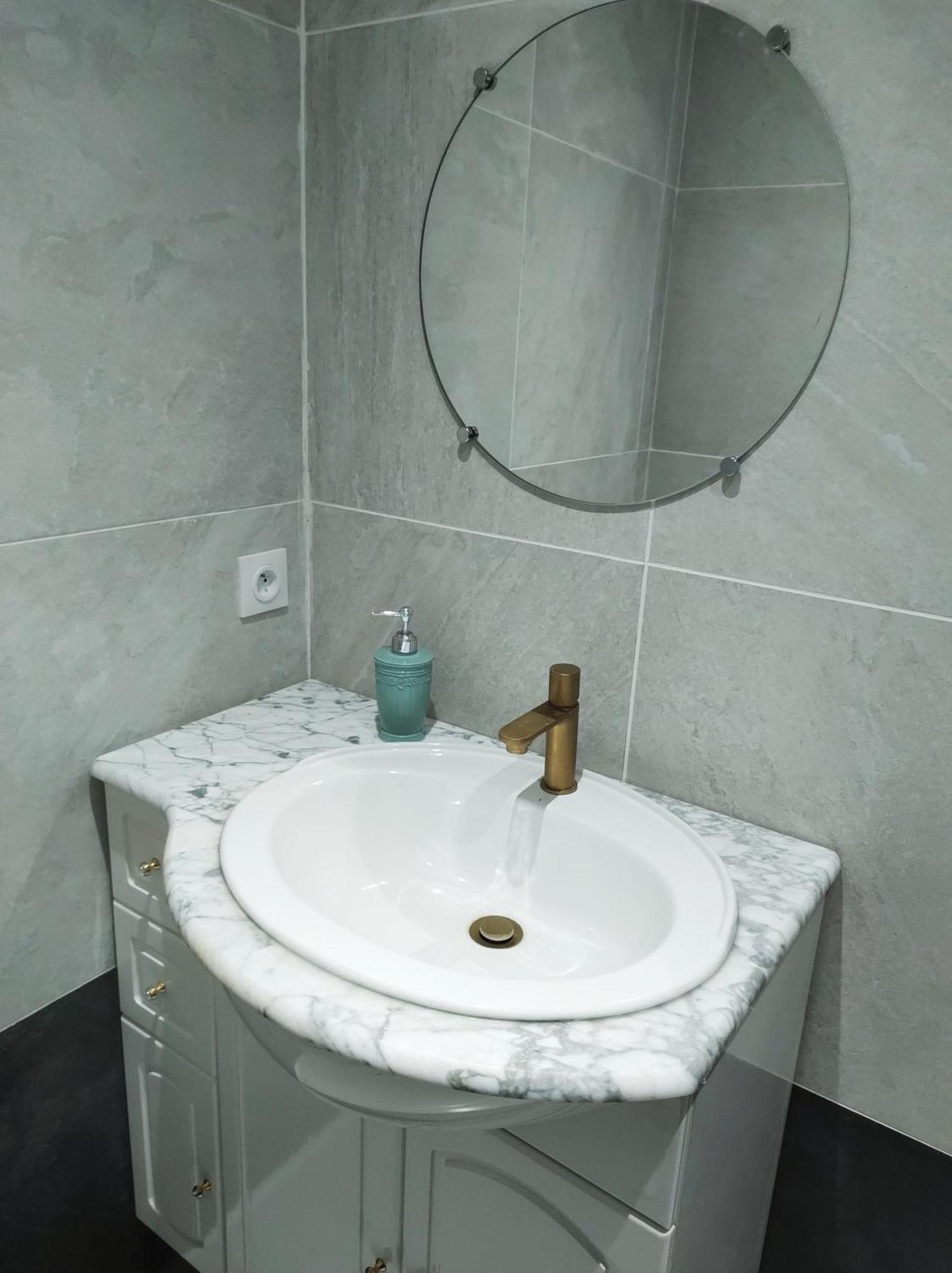 Les Deux Sources Hotel Saint-Laurent-en-Royans Luaran gambar